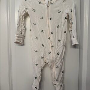 Carters PurelySoft zippy pajamas 0-3